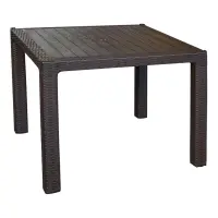 hnědý